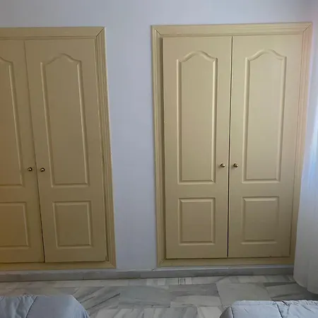 Apartamento Zona Residencial El Padron * Estepona